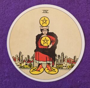 Arcano 4 de Ouros do Tarot Waite-Smith, edição circular
